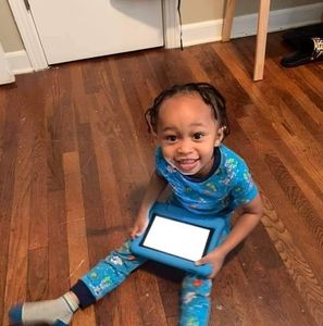 Meet your Posher, Demetria